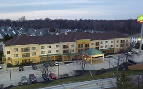Courtyard By Marriott Cleveland Willoughby Hotel Exterior photo