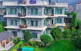 Hotel Noble Inn Pokhara Exterior photo