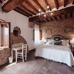 Antica Torre del Borgo Bed and Breakfast Certaldo Exterior photo