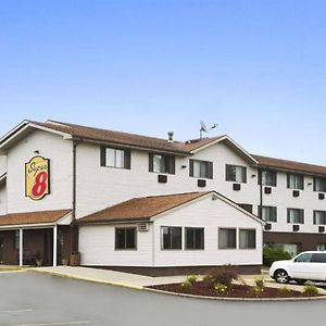 Super 8 By Wyndham New Castle Hotel Exterior photo