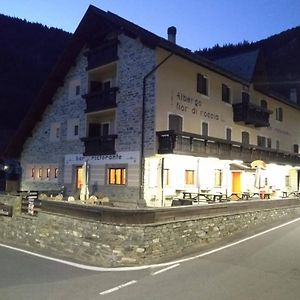 Fior Di Roccia - Valmalenco - Hotel & Mountain Restaurant Lanzada Exterior photo