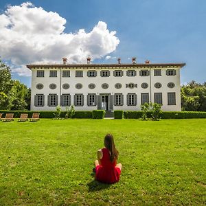 Villa Guinigi Dimora Di Epoca Exclusive Residence & Pool Lucca Exterior photo