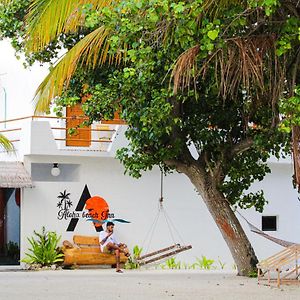 Aloha Beach Inn Himmafushi Exterior photo