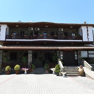 Hotel Kaceli Berat Exterior photo