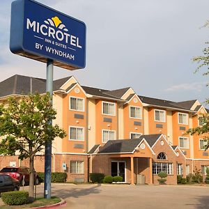 Microtel Inn & Suites By Wyndham Garland/Dallas Exterior photo