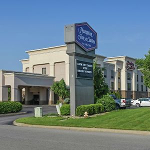 Hampton Inn & Suites Youngstown-Canfield Exterior photo