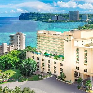 Holiday Resort&Spa Guam Tumon Exterior photo