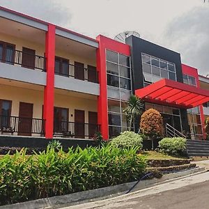 Hotel Wisma Belerang Kalianda Mitra Reddoorz Exterior photo