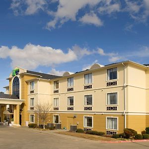 Holiday Inn Express Hotel & Suites Mount Pleasant, An Ihg Hotel Exterior photo