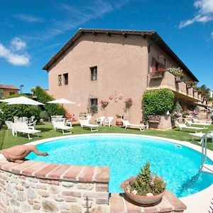 Isa-Holiday-Home With Swimming-Pool In San Gimignano, Apartments With Air Conditioning And Private Outdoor Area Exterior photo