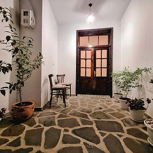 Villa Mishel Suites - New Berat Exterior photo