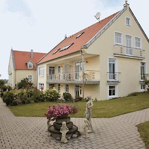 Auszeit - Ihr Sibyllenbad Gastehaus Hotel Neualbenreuth Exterior photo