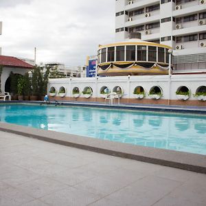 Sripattana Hotel Nakhonratchasima Exterior photo