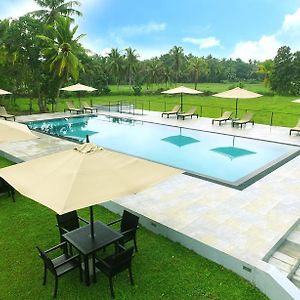 Miracle Resorts & Villas Polonnaruwa Exterior photo