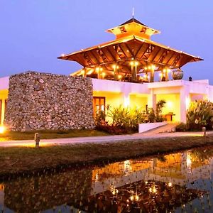 Manee Dheva Resort & Spa Fang Exterior photo