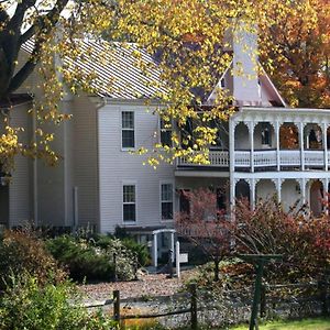 Hopkins Ordinary Bed, Breakfast And Ale Works Bed and Breakfast Sperryville Exterior photo