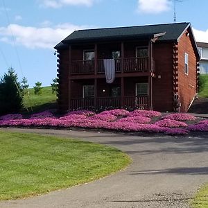Amish Blessings Cabins Bed and Breakfast Millersburg Exterior photo