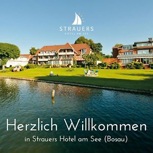 Strauers Hotel Am See Bosau Exterior photo