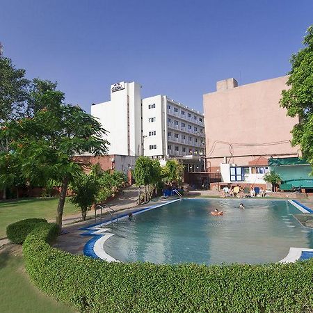 Hotel Atithi Agra  Exterior foto
