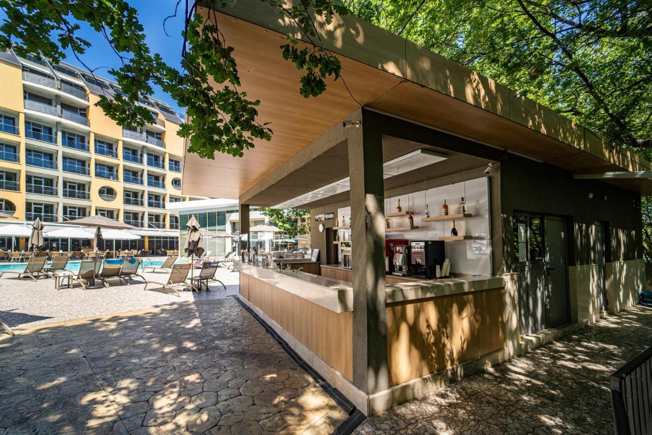 Hvd Viva Club Ultra All Inclusive & Beach Snack Bar - Free Parking Golden Sands Exterior foto