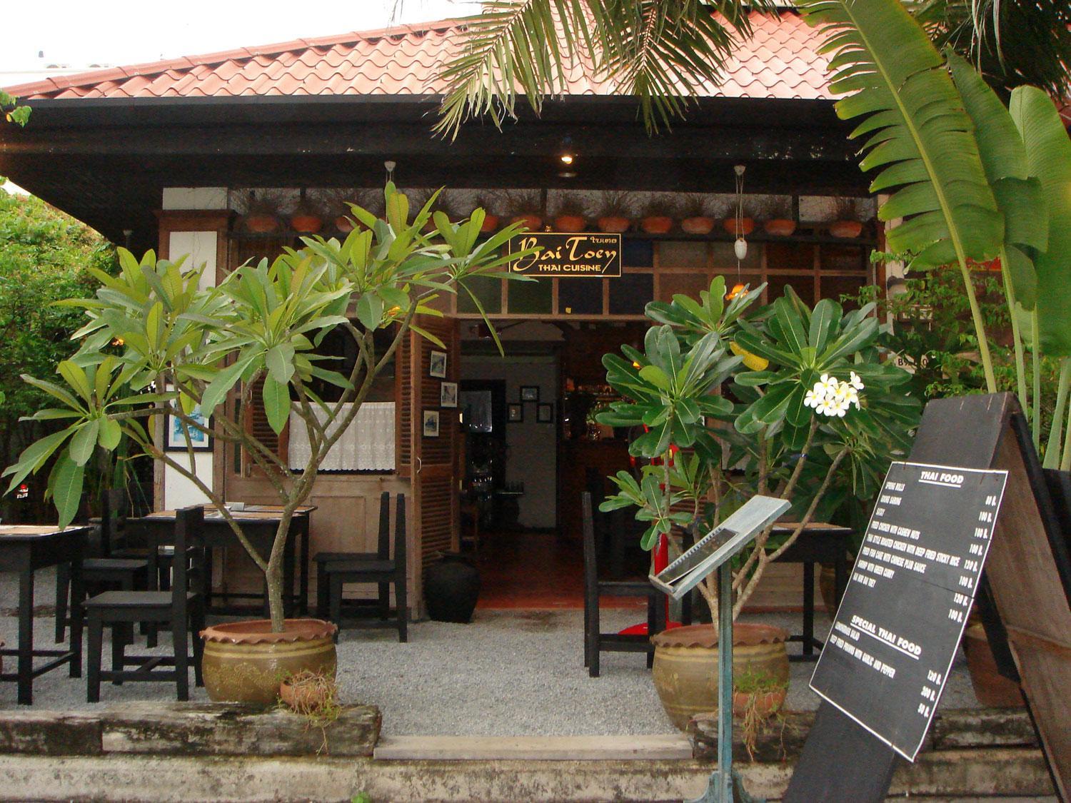 The Old Phuket - Karon Beach Resort - Sha Plus Exterior foto