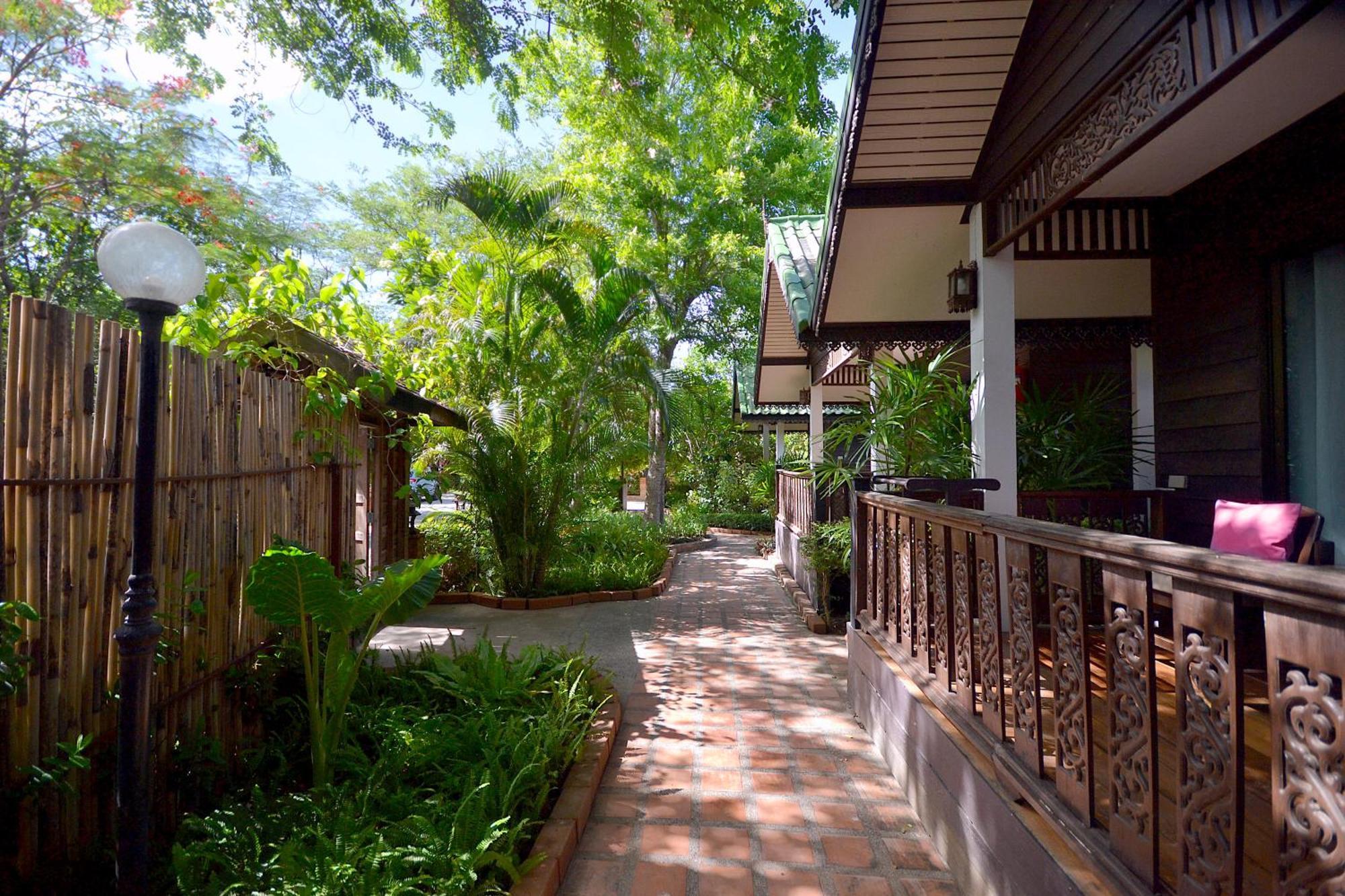 Thai Thai Sukhothai Resort Exterior foto