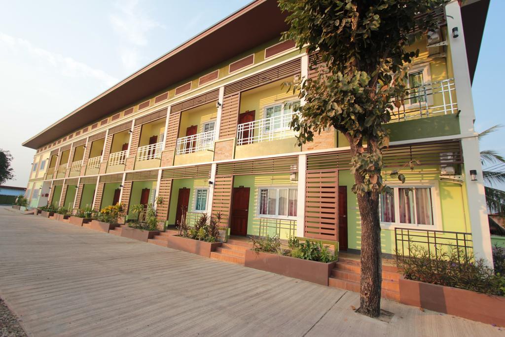 Rimfangkhong Hotel Nong Khai Exterior foto