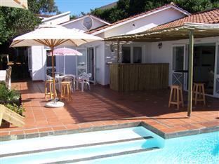 Backpackers Beach House Lodge Plettenberg Bay Exterior foto