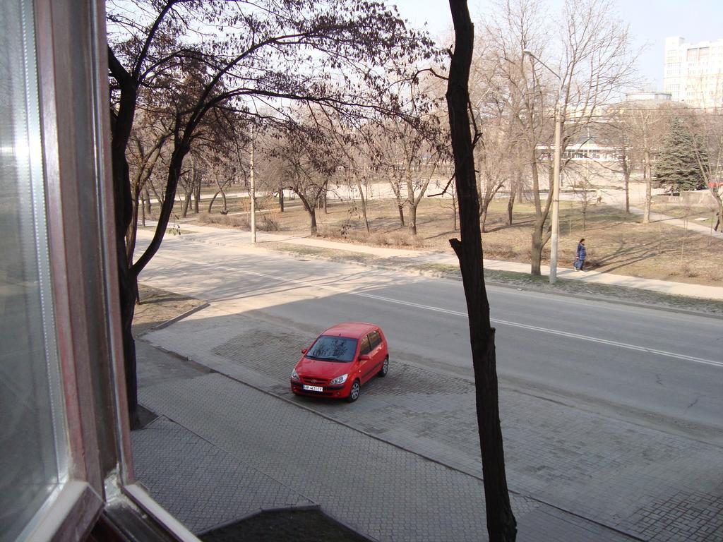 Apartment Lux On Univermag Ukraina Center, 76 Zaporizhia Exterior foto