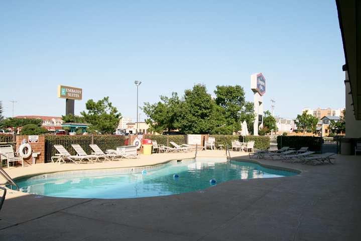 Clarion Pointe OKC Airport Hotel Oklahoma City Facilidades foto
