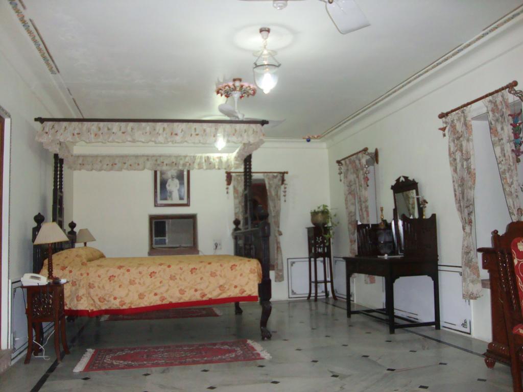 Hotel Pushkar Palace Habitación foto