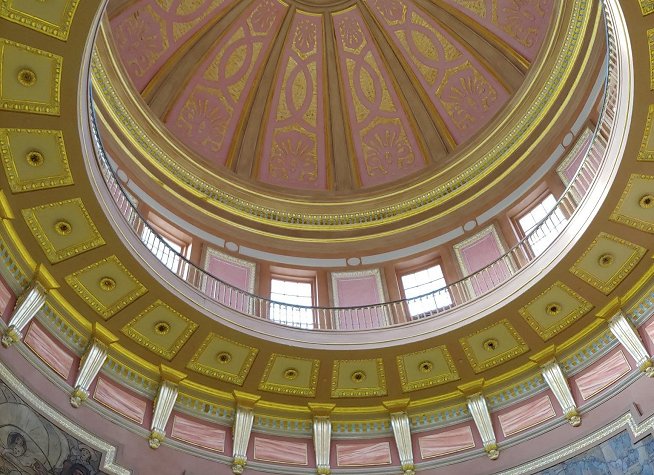 Alabama Capitol photo