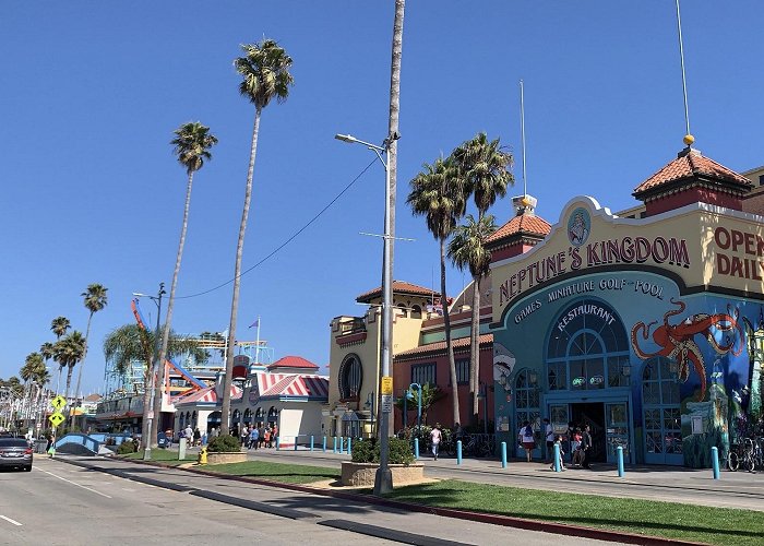 Santa Cruz Beach Boardwalk photo