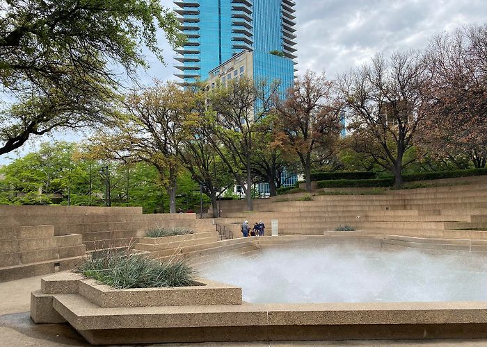 Fort Worth Water Gardens photo