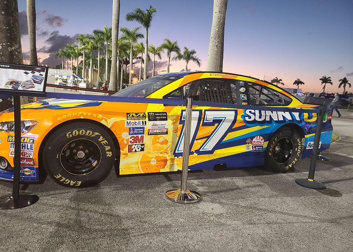 Homestead-Miami Speedway photo