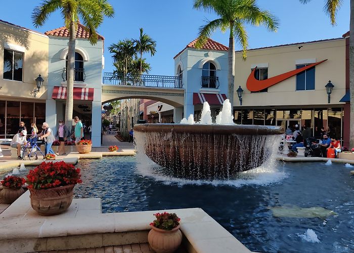 Miromar Outlets photo