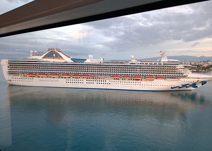 Smith Cove Cruise Terminal at Pier 91 photo