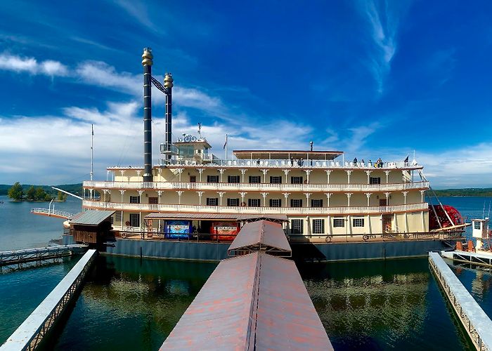 Showboat Branson Belle photo