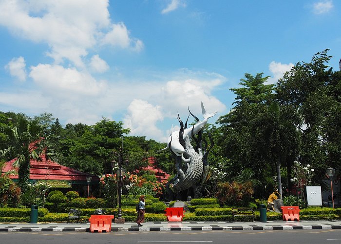 Surabaya Zoo photo