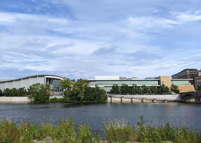 Devos Hall photo
