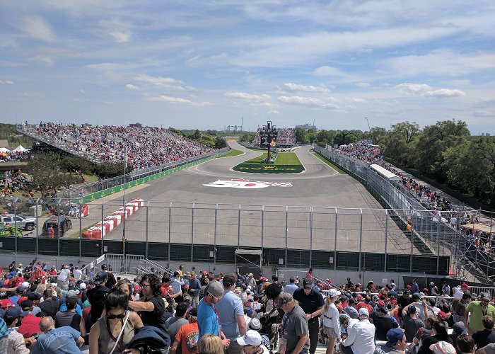Gilles Villeneuve Racing track photo