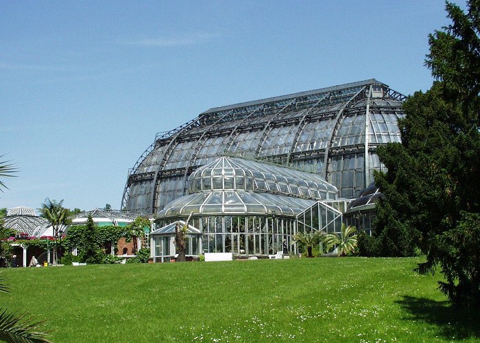 Botanical Garden The Greenhouses | Botanischer Garten Berlin photo