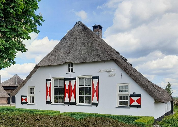 Kröller-Müller Museum Holanda - Reflexões da Segunda Guerra Mundial - passeio de ... photo