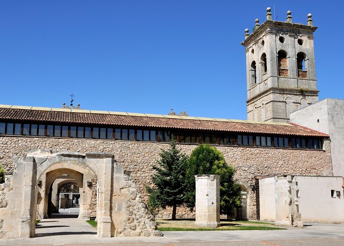 El Parral Park University of Burgos in Burgos - Tours and Activities | Expedia photo