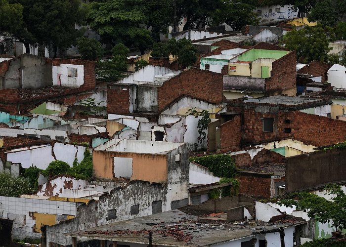 Maceio Shopping Mall Ghost towns: 55,000 flee Brazil neighborhoods due to urban mining ... photo