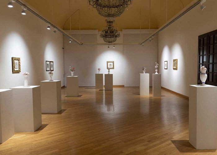 Museo Morandi Less is more | Bertozzi & Casoni, Giorgio Morandi at Galleria d ... photo