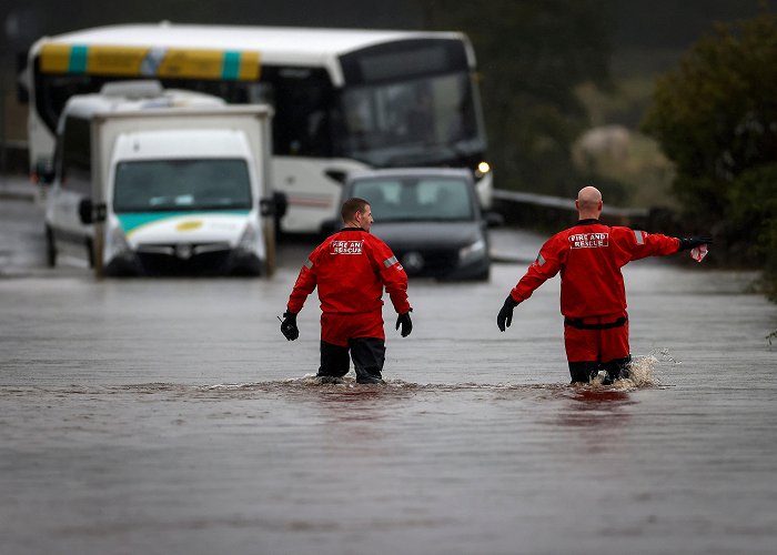 Stirling Services M9 Weather latest: Torrential rain causes huge landslips in Scotland ... photo