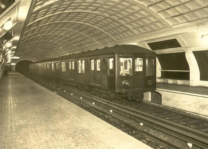 Rocafort Metro La estación de metro maldita de Barcelona photo