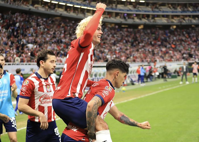 Mercado de Monedas y Sellos Liga MX: Chivas y Cruz Azul son los equipos más experimentados en ... photo