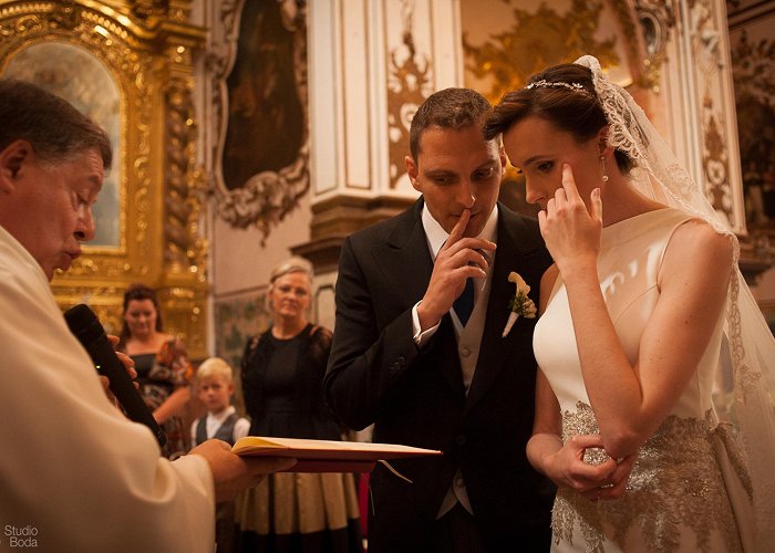 Iglesia de San Juan de la Cruz Boda en San Juan de La Cruz: Stephen y Angela | Studio Boda ... photo